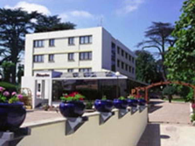 Promotel Saint-Jean-de-Braye Extérieur photo