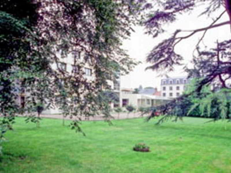 Promotel Saint-Jean-de-Braye Extérieur photo